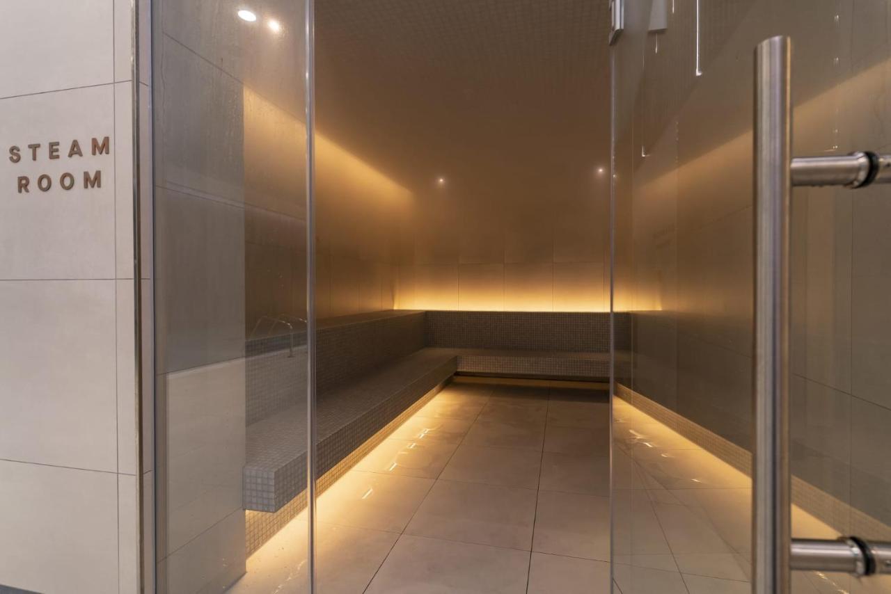Coppermaker Square In Stratford Aparthotel London Exteriör bild